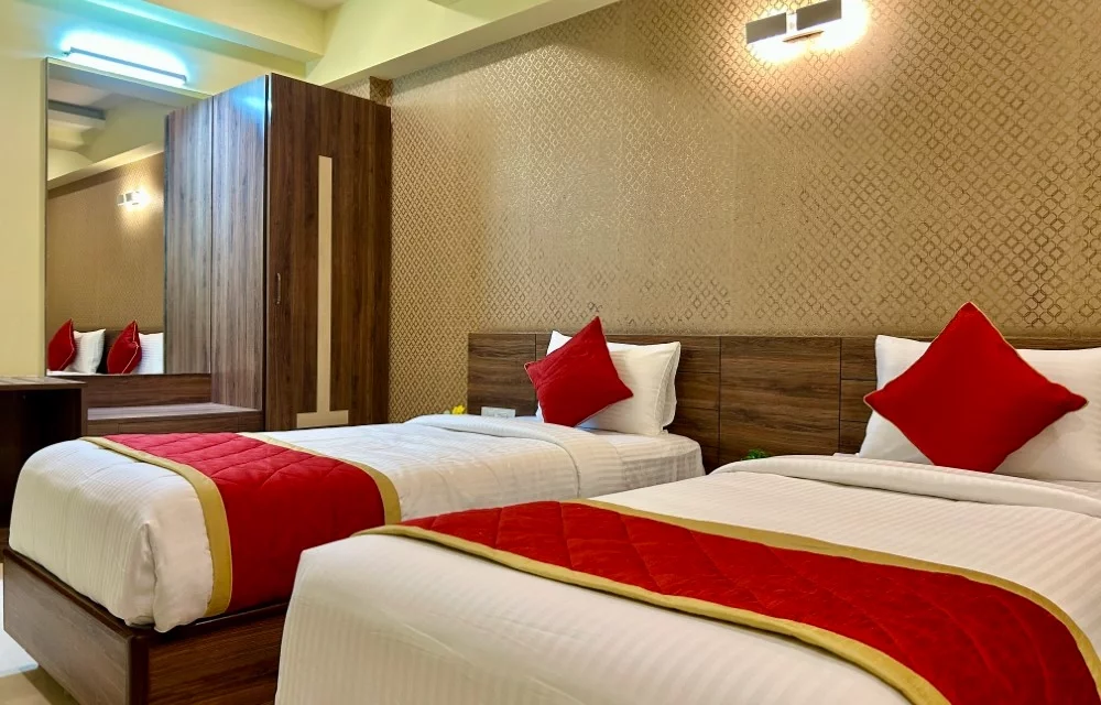 Hotel Golden Stay by TGH