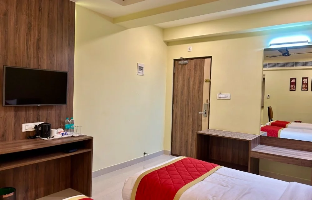 Hotel Golden Stay by TGH